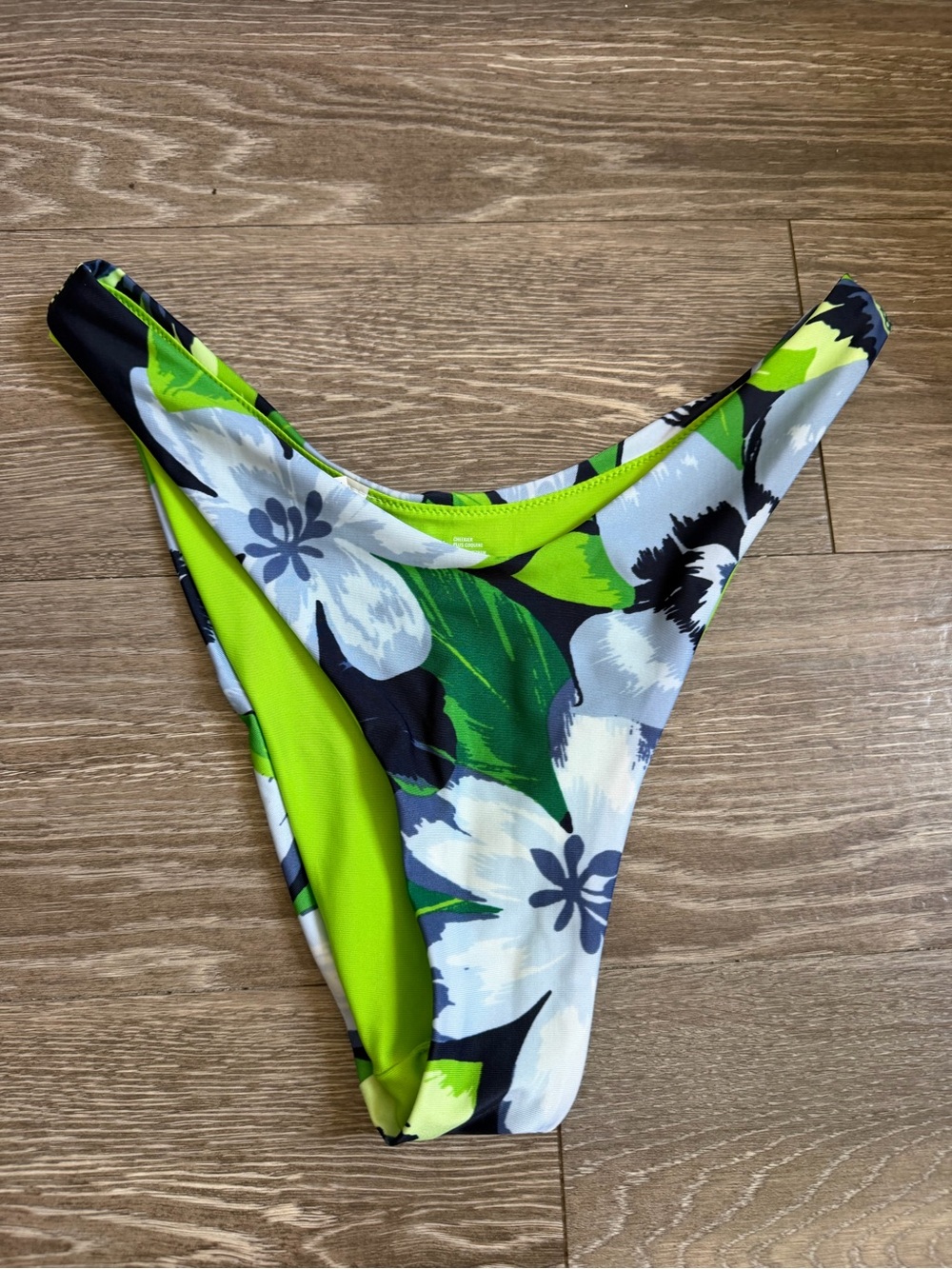 Aerie Cheekier Plus Coquine size Medium